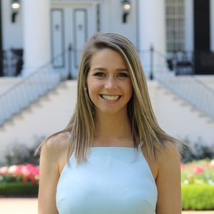 Meet your Posher, Savannah